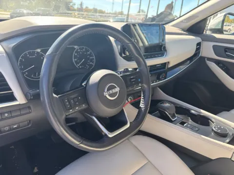 More photos of 2023 Nissan Rogue SL at Jerry Hunt Supercenter - Lexington, NC