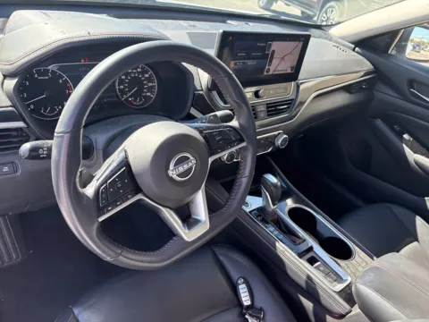 More photos of 2024 Nissan Altima 2.5 SR at Jerry Hunt Supercenter - Lexington, NC