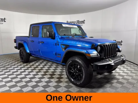 More photos of 2022 Jeep Gladiator Sport at Jerry Hunt Supercenter - Lexington, NC