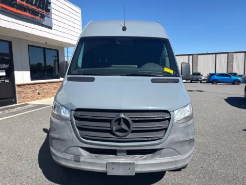 More photos of 2020 Mercedes-Benz Sprinter 2500 Cargo 144 WB at Jerry Hunt Supercenter - Lexington, NC