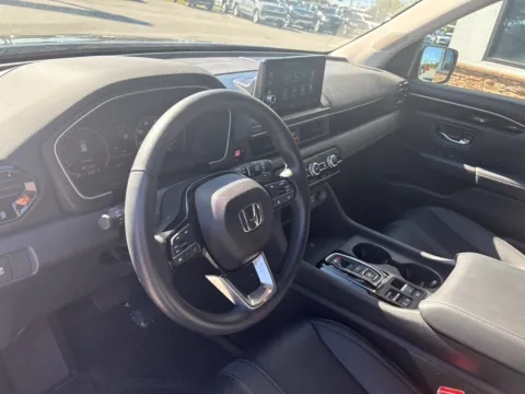 More photos of 2023 Honda Pilot EX-L at Jerry Hunt Supercenter - Lexington, NC