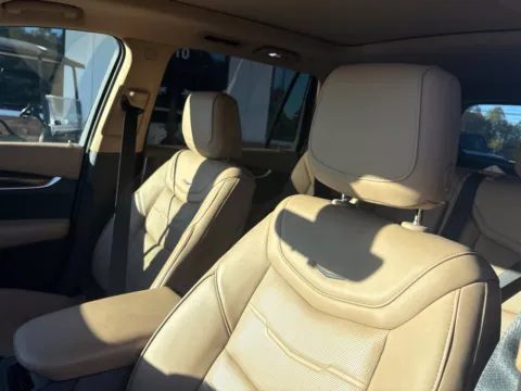 Another view of 2020 Cadillac XT6 Premium Luxury for sale in Lexington, NC at Jerry Hunt Supercenter - Lexington