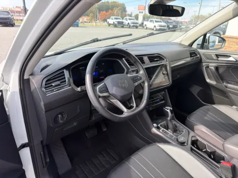 More photos of 2024 Volkswagen Tiguan 2.0T SE at Jerry Hunt Supercenter - Lexington, NC