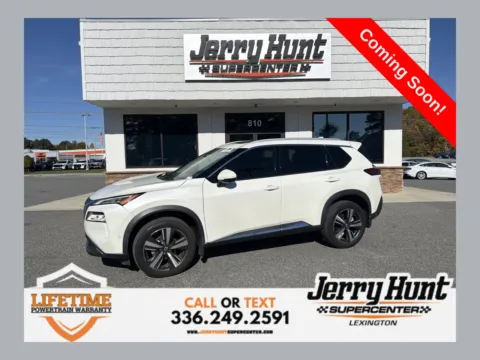 White 2023 Nissan Rogue SL for sale in Lexington, NC