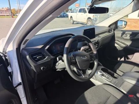 More photos of 2025 Ford Escape Active at Jerry Hunt Supercenter - Lexington, NC
