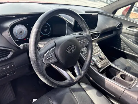 More photos of 2023 Hyundai Santa Fe Calligraphy at Jerry Hunt Supercenter - Lexington, NC