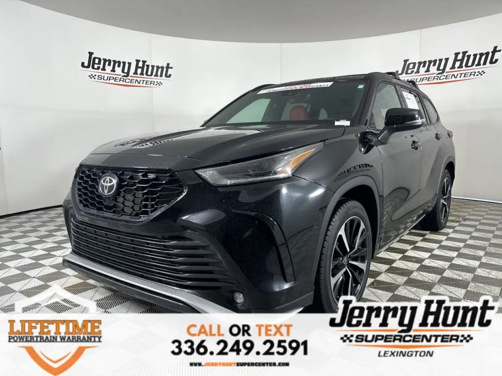 Used 2022 Toyota Highlander XSE for sale in Lexington, NC at Jerry