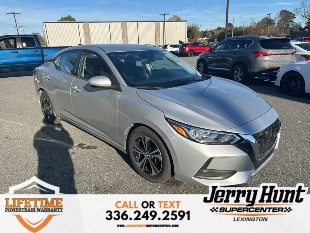 値下げしました！！☆CENALL☆セナル　美車です♪ Used 2023 Nissan Sentra SR for sale in Lexington, NC at Jerry Hunt