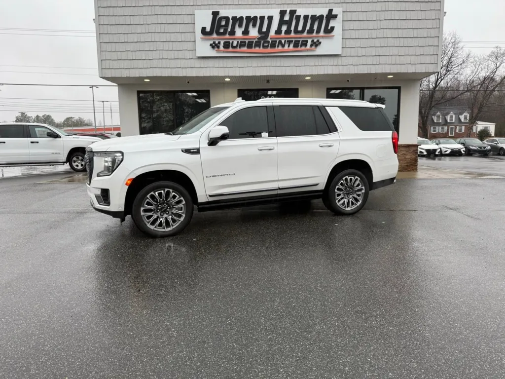 2023 GMC Yukon Denali Ultimate for sale in Lexington, NC