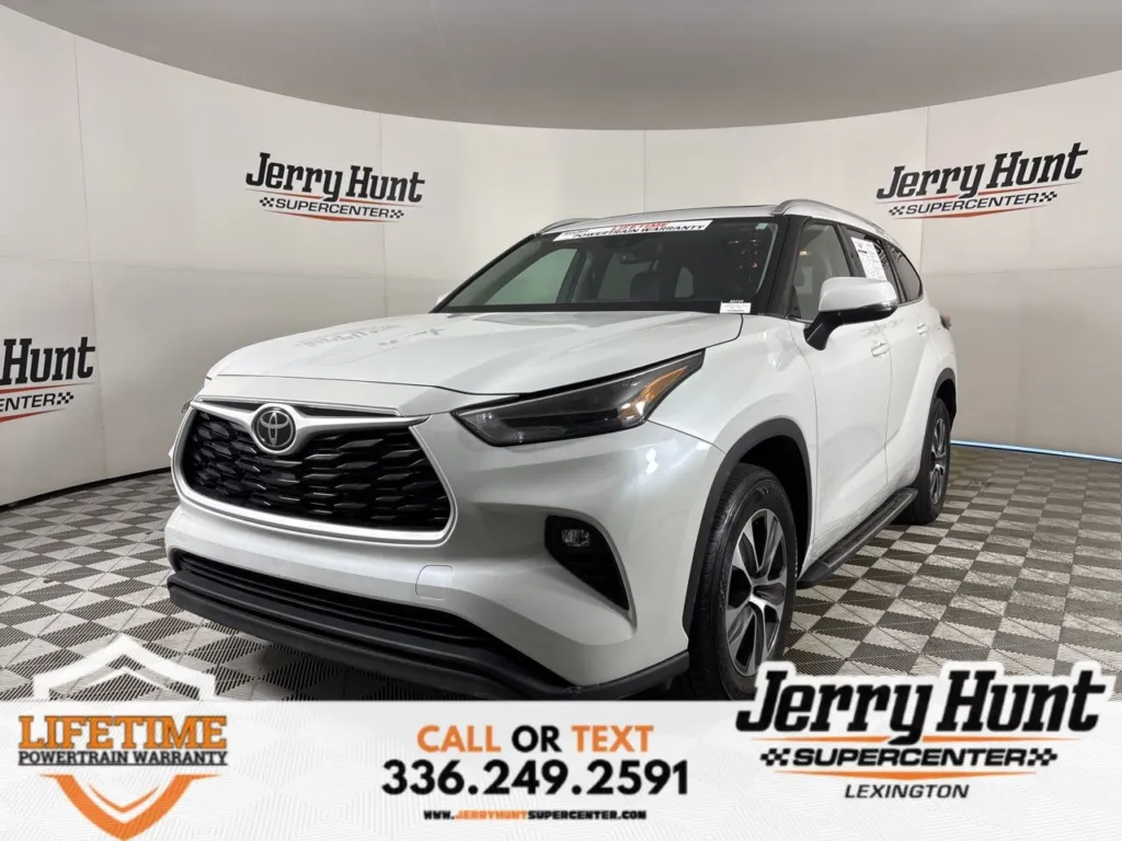 2022 Toyota Highlander XLE for sale in Lexington, NC