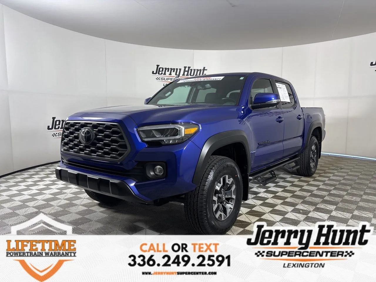 2023 トヨタ・タコマ TRD OFF ROAD　(ブルー) Used 2023 Toyota Tacoma TRD Off-Road for sale in Lexington, NC at