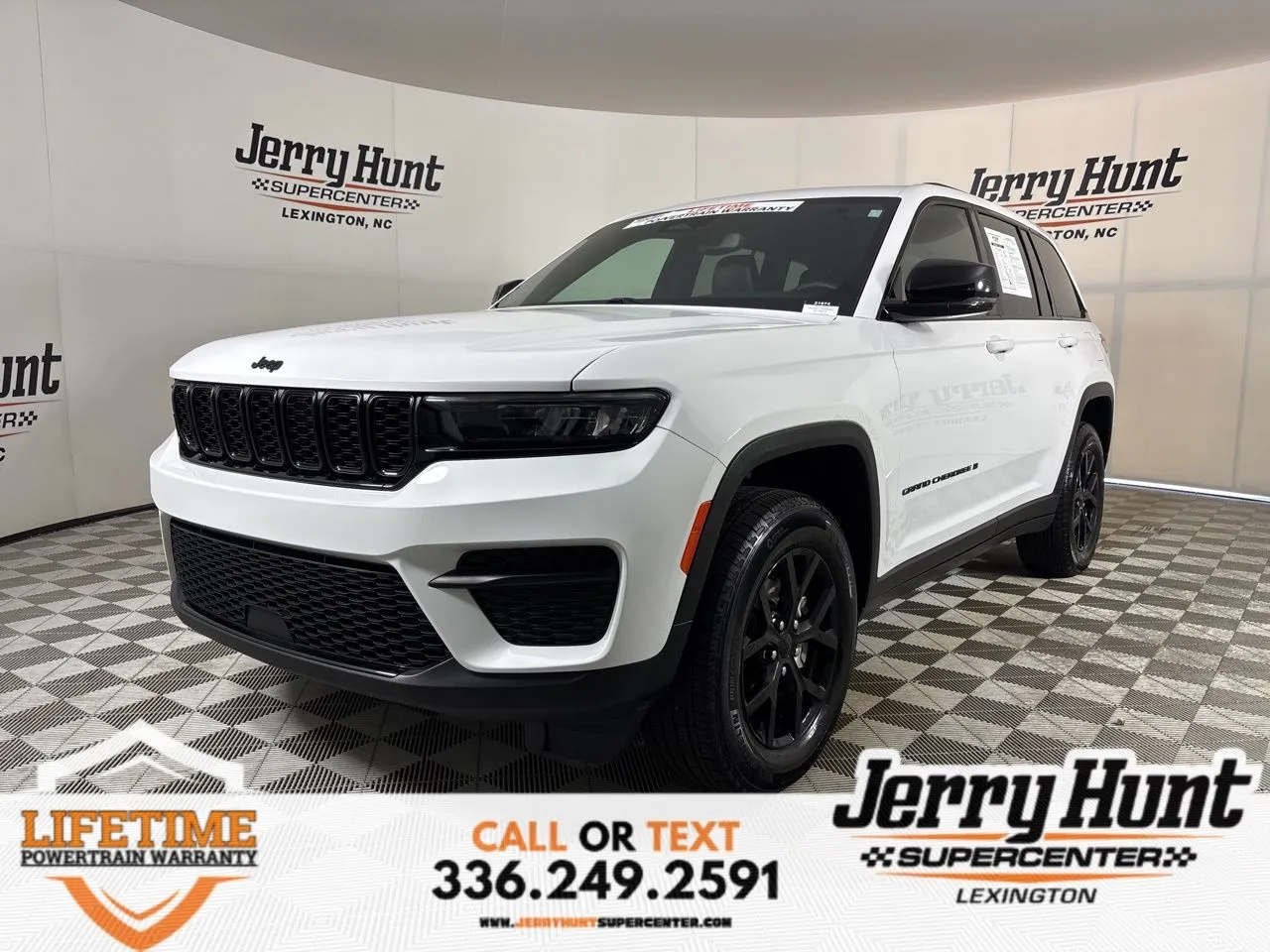 Used 2024 Jeep Grand Cherokee Altitude X for sale in Lexington, NC