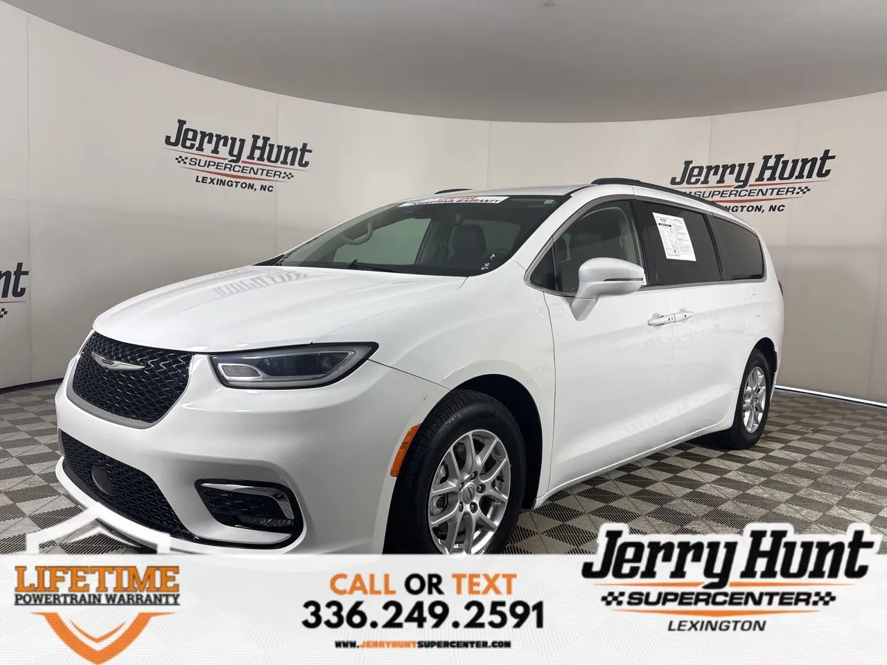 2022 Chrysler Pacifica Touring L for sale in Lexington, NC