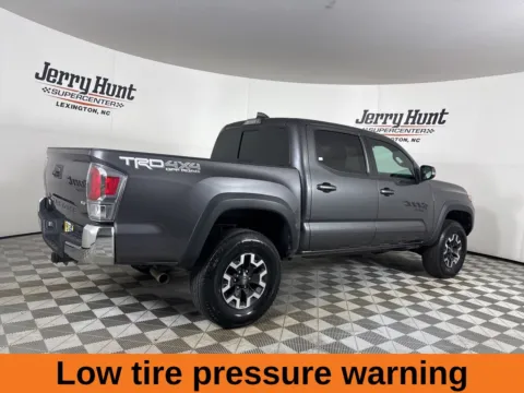 More photos of 2020 Toyota Tacoma TRD Off-Road at Jerry Hunt Supercenter - Lexington, NC