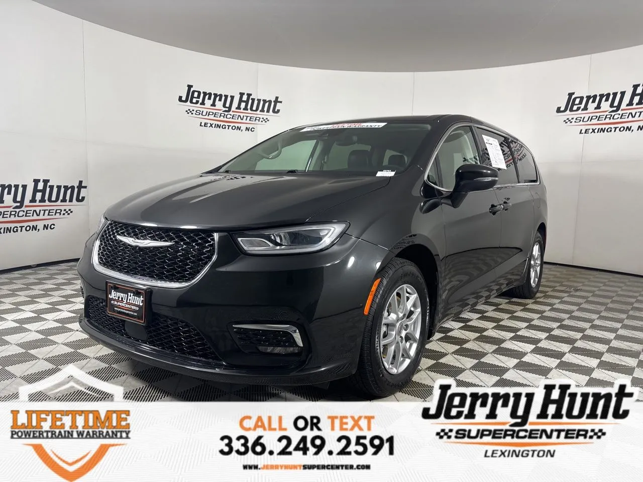 2023 Chrysler Pacifica Touring L for sale in Lexington, NC