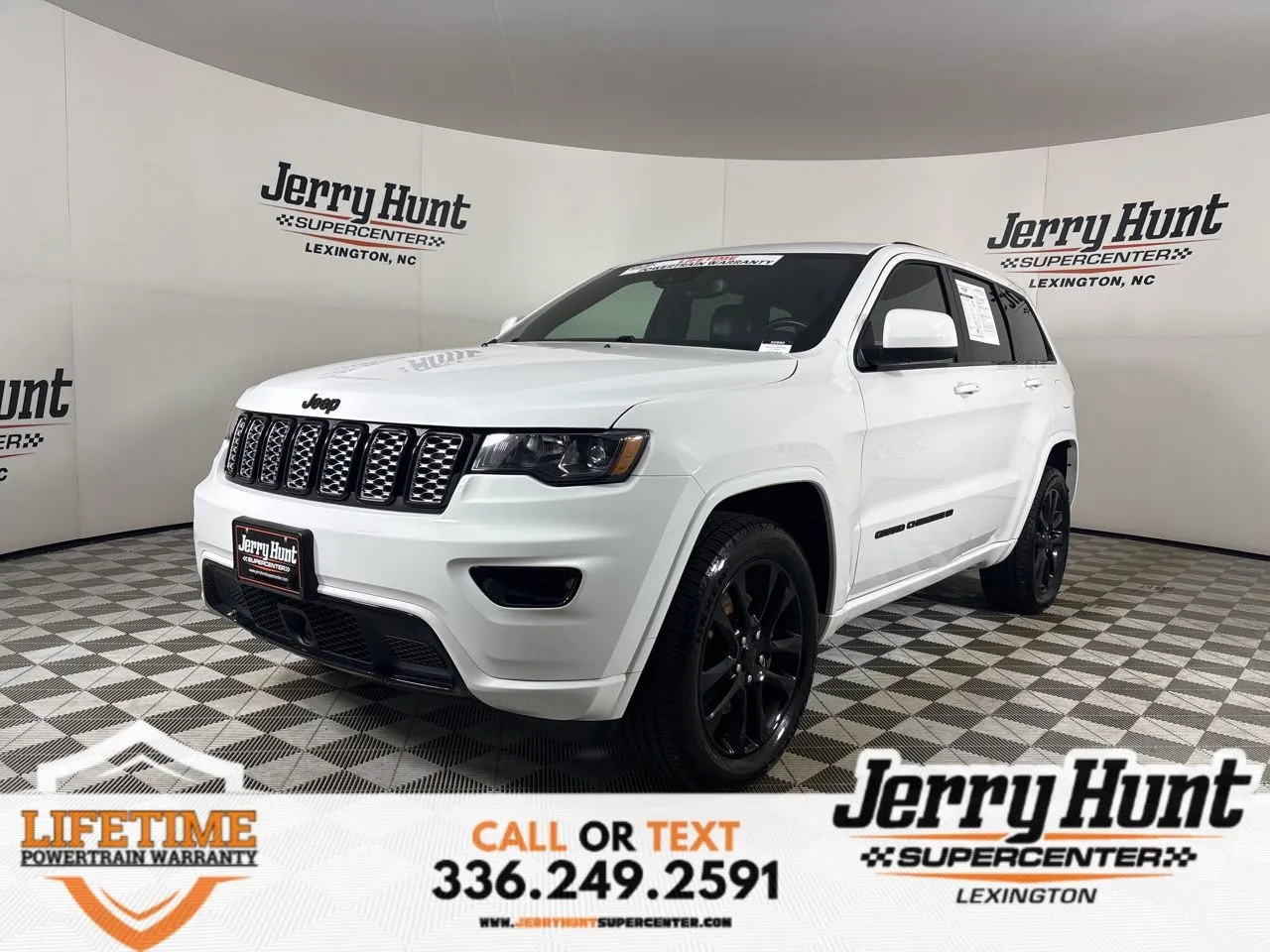 White 2022 Jeep Grand Cherokee WK Laredo X for sale in Lexington, NC