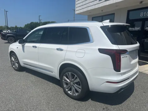 More photos of 2023 Cadillac XT6 Premium Luxury at Jerry Hunt Supercenter - Lexington, NC