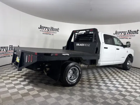 More photos of 2024 Ram 3500 SLT at Jerry Hunt Supercenter - Lexington, NC