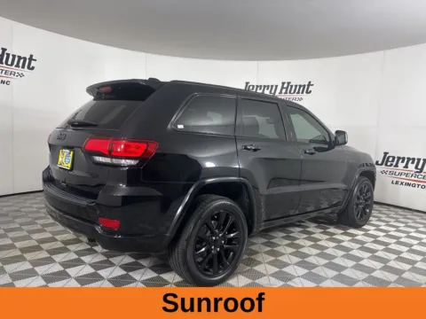 More photos of 2020 Jeep Grand Cherokee Altitude at Jerry Hunt Supercenter - Lexington, NC