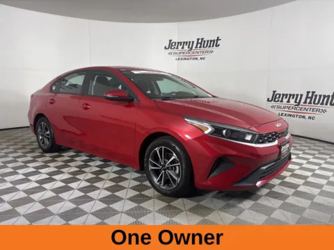 More photos of 2023 Kia Forte LXS at Jerry Hunt Supercenter - Lexington, NC
