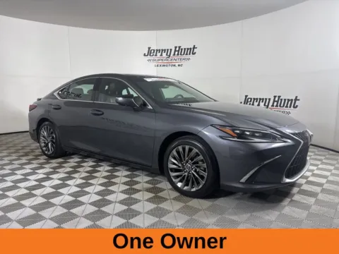 More photos of 2024 Lexus ES 350 Ultra Luxury at Jerry Hunt Supercenter - Lexington, NC
