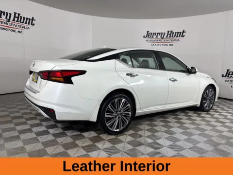 More photos of 2023 Nissan Altima 2.5 SL at Jerry Hunt Supercenter - Lexington, NC