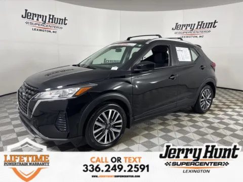 Black 2022 Nissan Kicks SV for sale in Lexington, NC