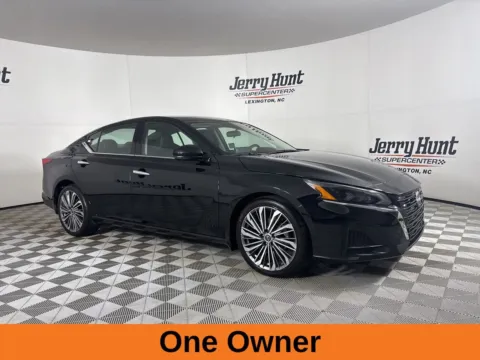 More photos of 2024 Nissan Altima 2.5 SL at Jerry Hunt Supercenter - Lexington, NC