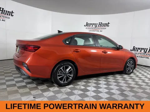 More photos of 2023 Kia Forte LXS at Jerry Hunt Supercenter - Lexington, NC