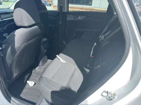 More photos of 2021 Kia Forte LXS at Jerry Hunt Supercenter - Lexington, NC