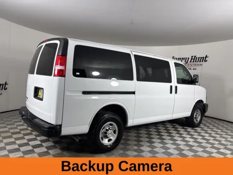 More photos of 2023 Chevrolet Express 3500 LS at Jerry Hunt Supercenter - Lexington, NC