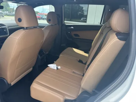 More photos of 2024 Volkswagen Tiguan 2.0T SE R-Line Black at Jerry Hunt Supercenter - Lexington, NC
