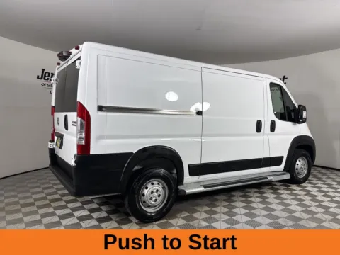More photos of 2023 Ram ProMaster 2500 at Jerry Hunt Supercenter - Lexington, NC