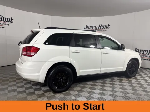 More photos of 2020 Dodge Journey SE at Jerry Hunt Supercenter - Lexington, NC