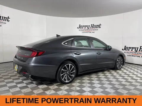 More photos of 2022 Hyundai Sonata Limited at Jerry Hunt Supercenter - Lexington, NC