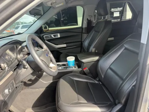 Photos of 2022 Ford Explorer XLT for sale in Lexington, NC at Jerry Hunt Supercenter - Lexington