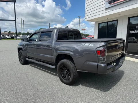 More photos of 2020 Toyota Tacoma SR at Jerry Hunt Supercenter - Lexington, NC