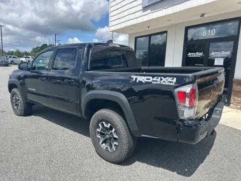 More photos of 2023 Toyota Tacoma TRD Off-Road at Jerry Hunt Supercenter - Lexington, NC