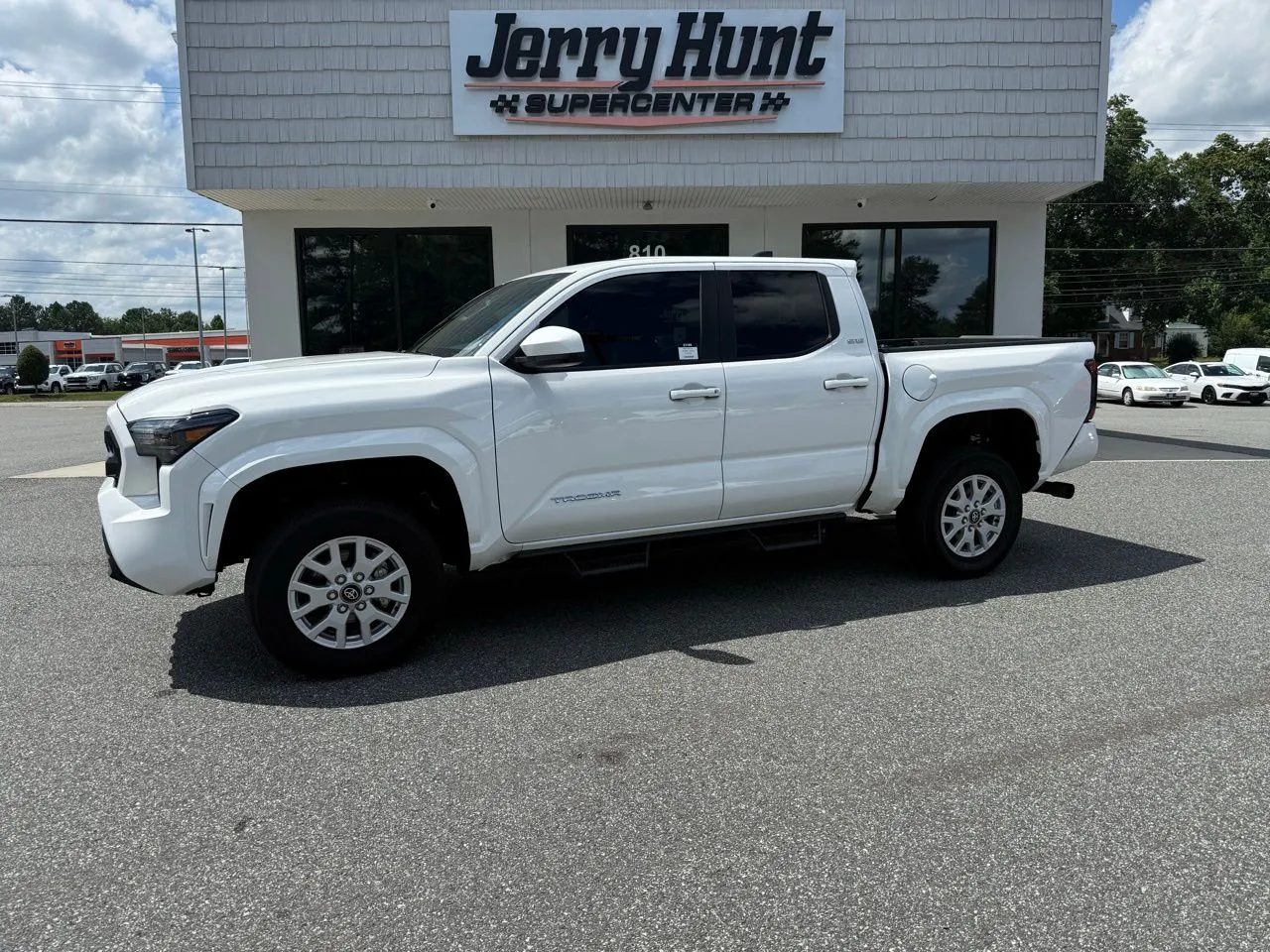 White 2024 Toyota Tacoma SR5 for sale in Lexington, NC
