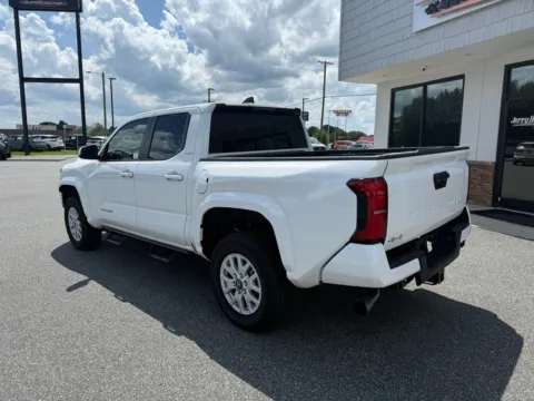 More photos of 2024 Toyota Tacoma SR5 at Jerry Hunt Supercenter - Lexington, NC