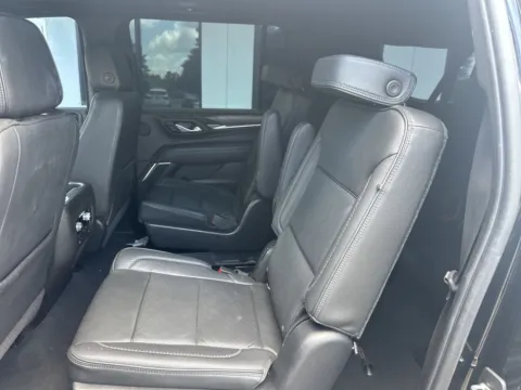 More photos of 2021 GMC Yukon XL Denali at Jerry Hunt Supercenter - Lexington, NC