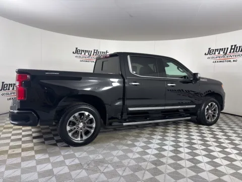 More photos of 2023 Chevrolet Silverado 1500 High Country at Jerry Hunt Supercenter - Lexington, NC