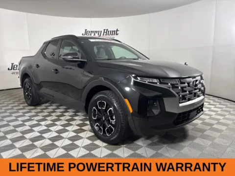 More photos of 2023 Hyundai Santa Cruz SEL Premium at Jerry Hunt Supercenter - Lexington, NC