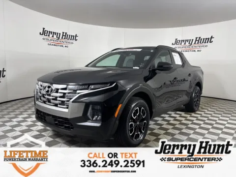 Black 2023 Hyundai Santa Cruz SEL Premium for sale in Lexington, NC