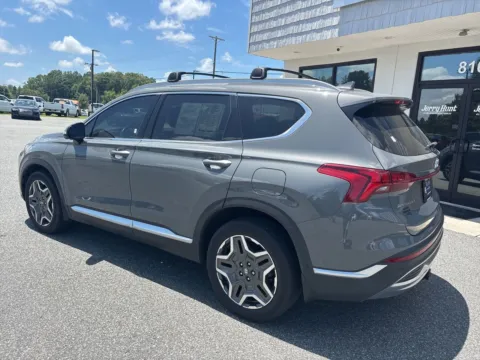 More photos of 2022 Hyundai Santa Fe Limited at Jerry Hunt Supercenter - Lexington, NC