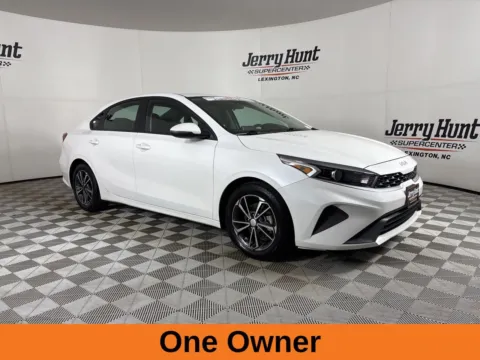 More photos of 2023 Kia Forte LXS at Jerry Hunt Supercenter - Lexington, NC