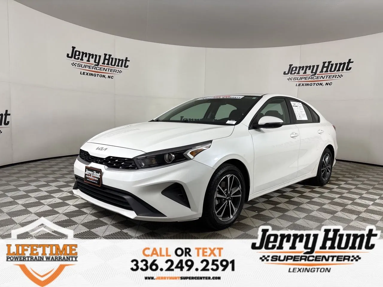 White 2023 Kia Forte LXS for sale in Lexington, NC