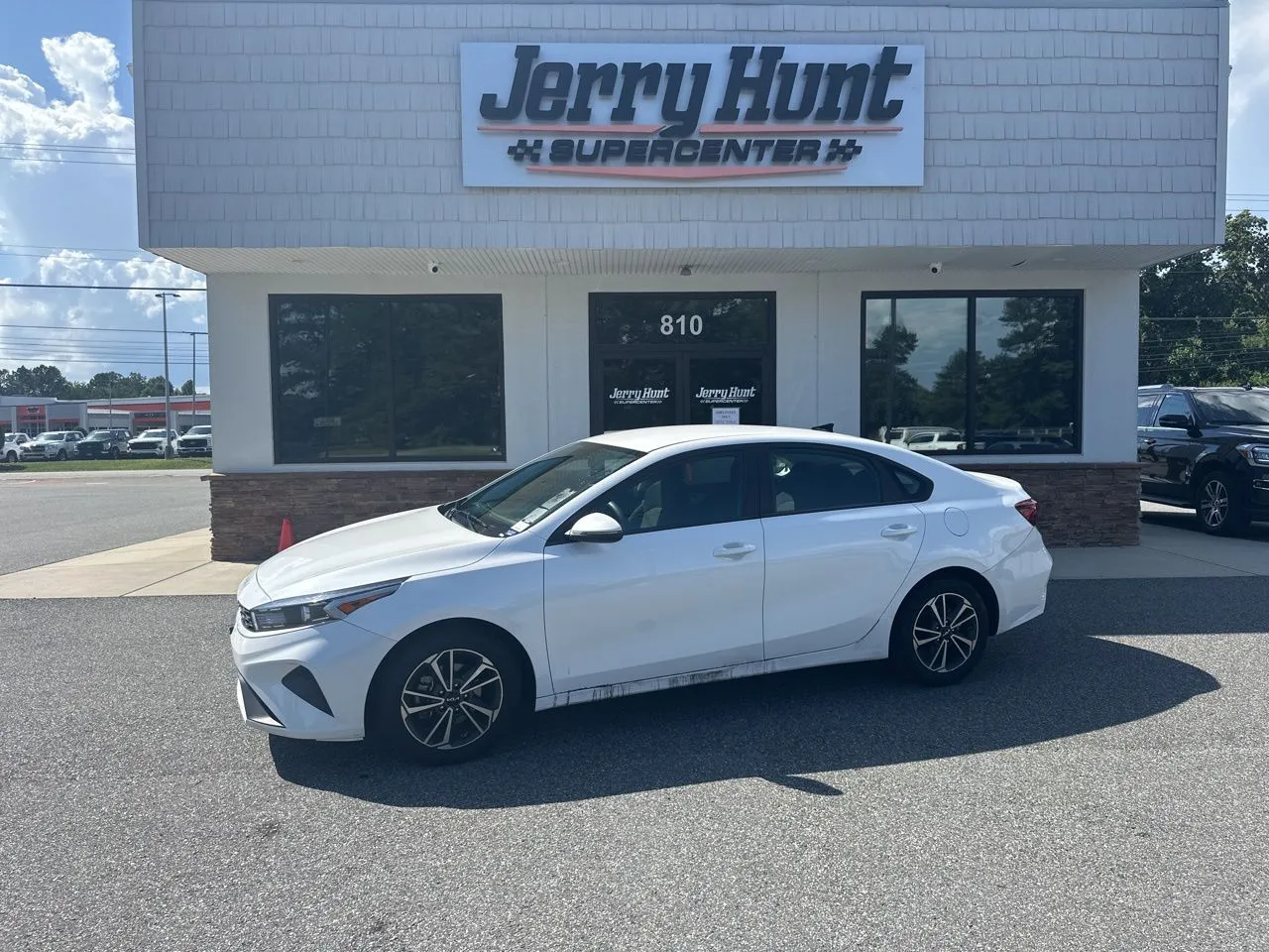 White 2023 Kia Forte LXS for sale in Lexington, NC