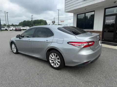 More photos of 2019 Toyota Camry L at Jerry Hunt Supercenter - Lexington, NC