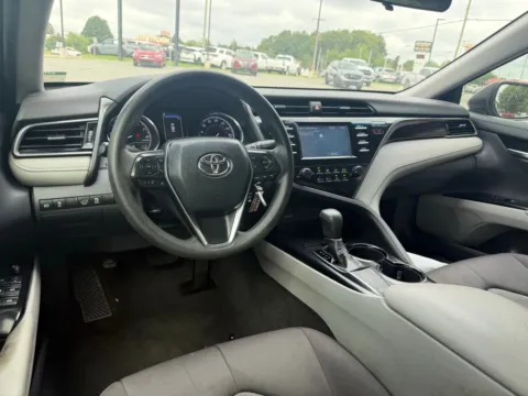 More photos of 2019 Toyota Camry L at Jerry Hunt Supercenter - Lexington, NC